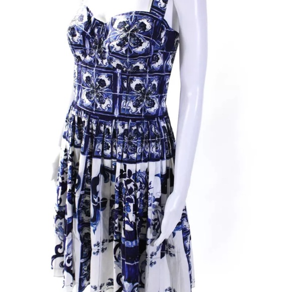 NWOT Dolce & Gabbana Dress size 8 US - Picture 3 of 3